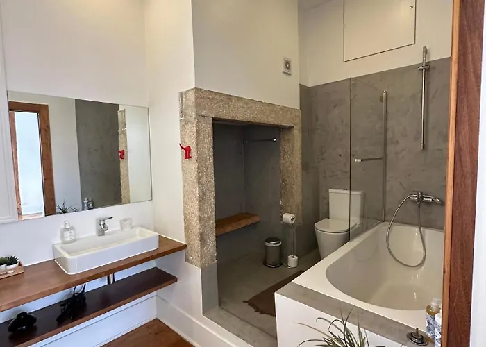 Πανσιόν Bairro Alto Chiado *